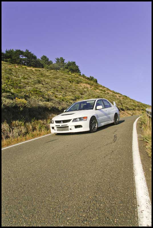 2004 Mitsubishi Lancer Evolution photo