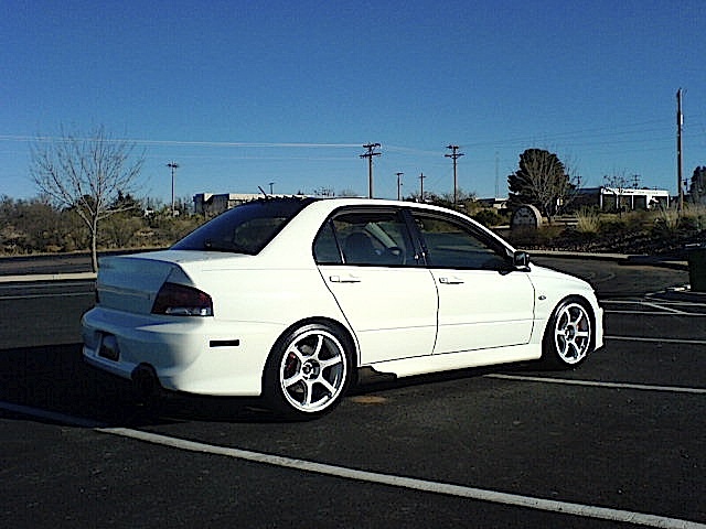 2006 Mitsubishi Lancer Evolution photo