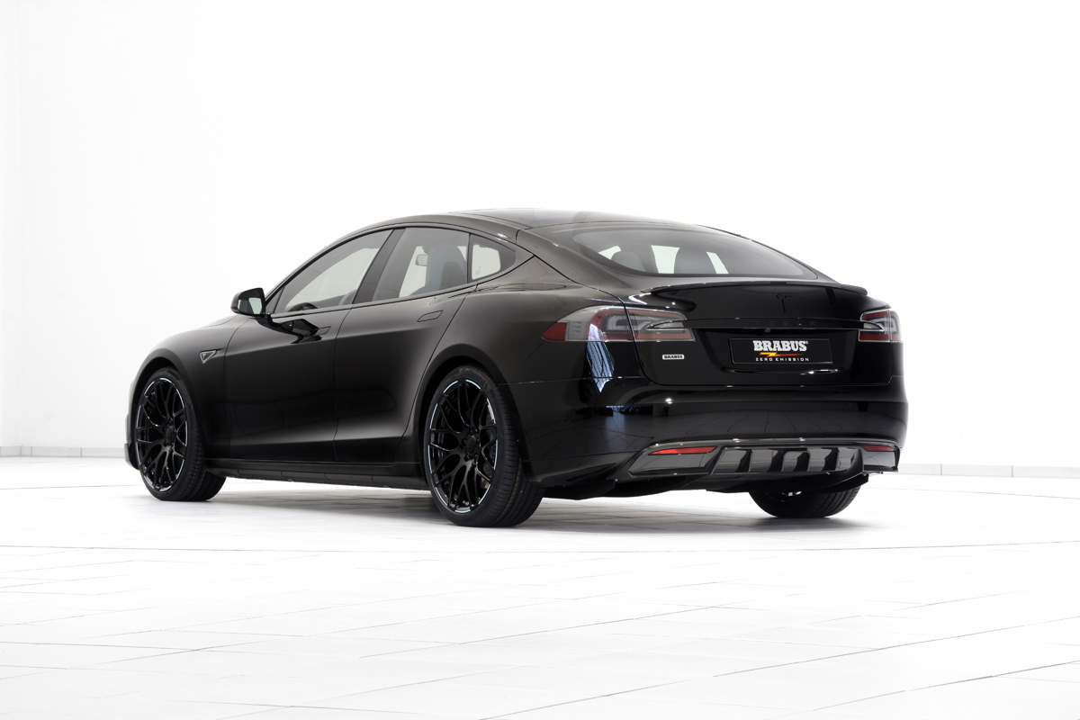 2015 Tesla Model S photo