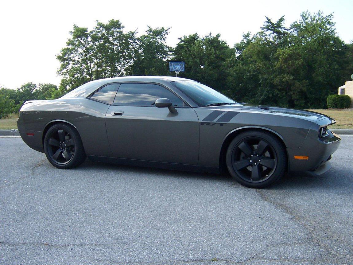 2010 Dodge Challenger photo