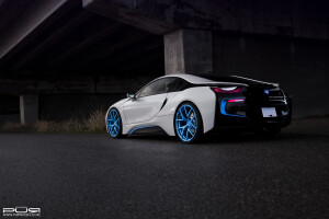2016 BMW i8
