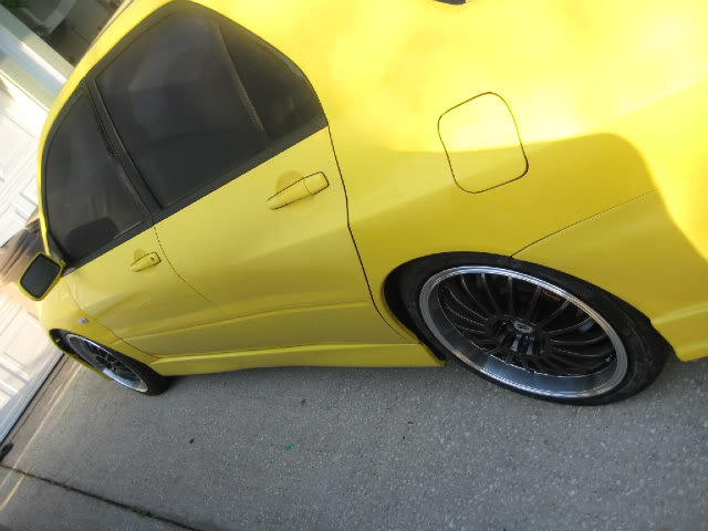 2003 Mitsubishi Lancer Evolution photo