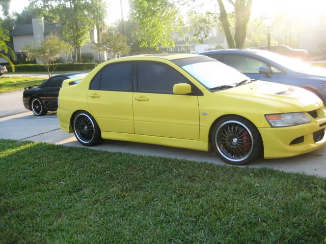 2003 Mitsubishi Lancer Evolution photo