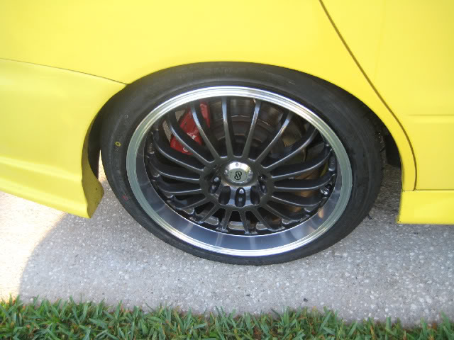 2003 Mitsubishi Lancer Evolution photo