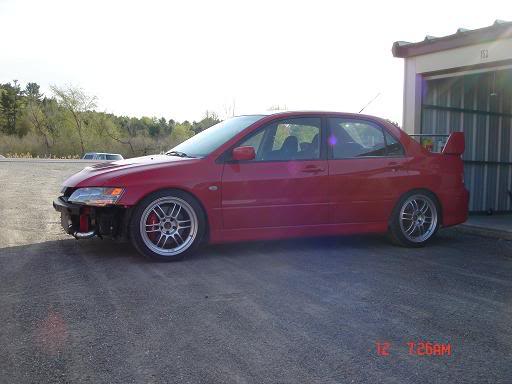 2003 Mitsubishi Lancer Evolution photo