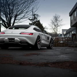 2016 Mercedes-Benz AMG GT