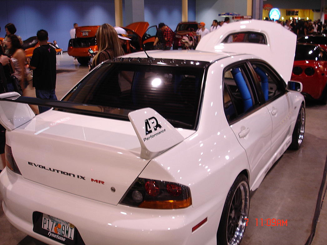 2006 Mitsubishi Lancer Evolution photo