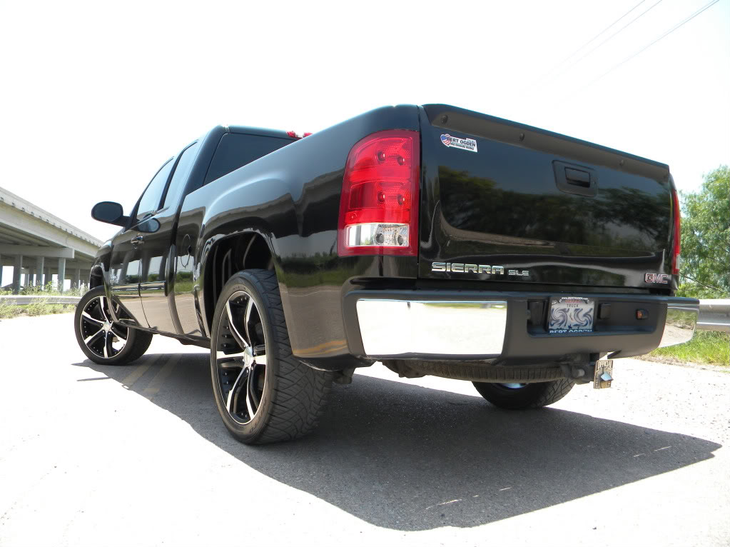 2008 GMC Sierra 2500HD photo