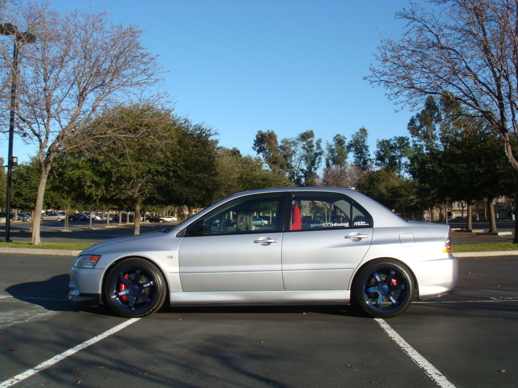 2008 Mitsubishi Lancer Evolution photo