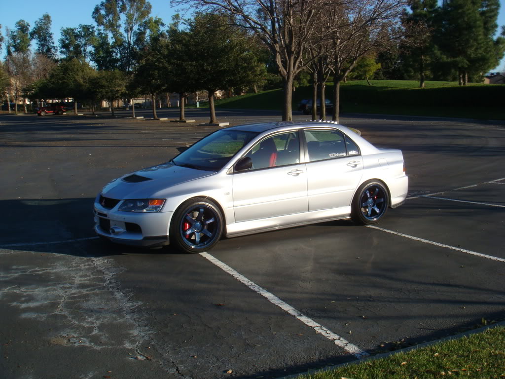 2008 Mitsubishi Lancer Evolution photo