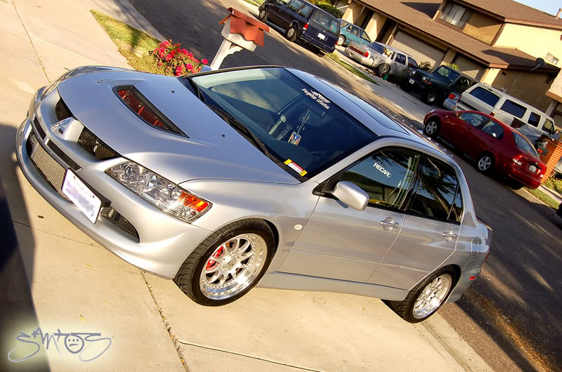 2003 Mitsubishi Lancer Evolution photo