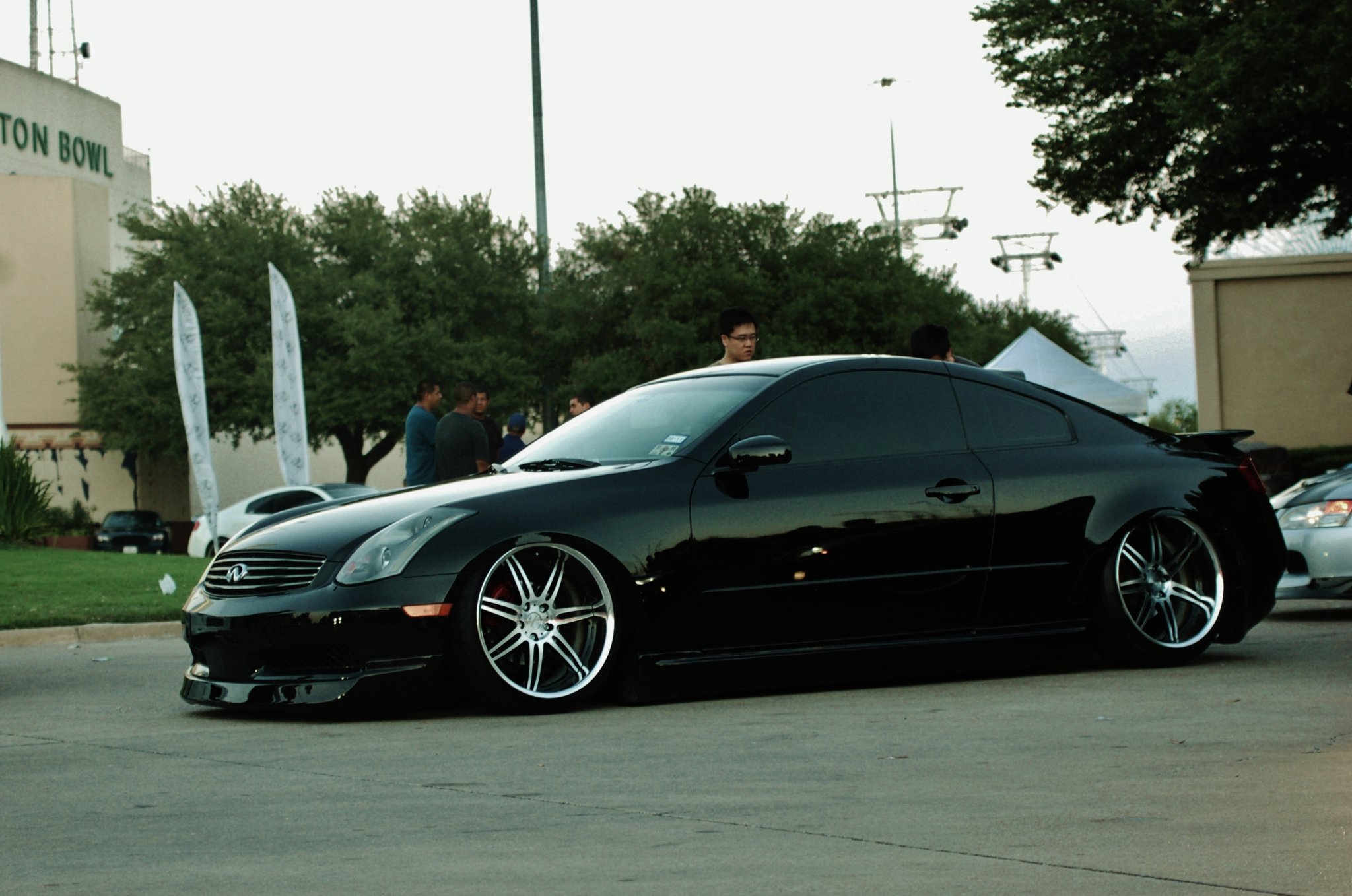 2004 Infiniti G35 photo