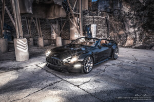 2016 Aston Martin V8 Vantage