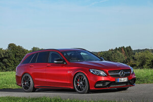2017 Mercedes-Benz AMG C