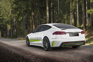 2013 Tesla Model S