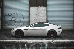 2015 Aston Martin V8 Vantage