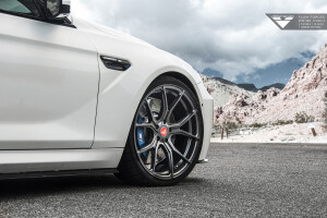 2015 BMW M6