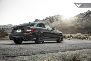 2017 Mercedes-Benz AMG C
