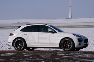 2016 Porsche Macan