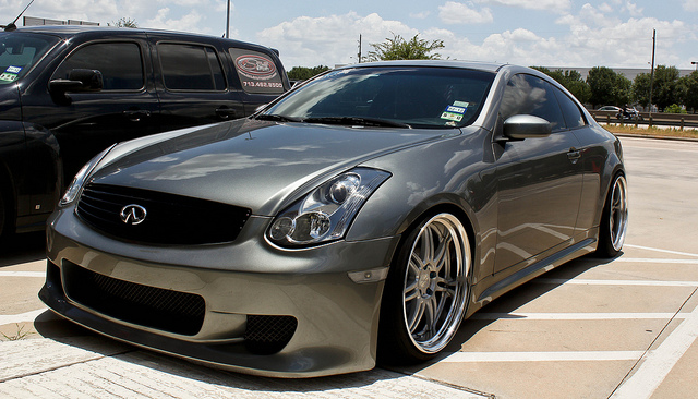 2005 Infiniti G35 photo