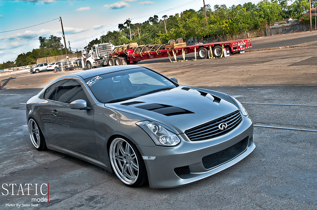 2005 Infiniti G35 photo