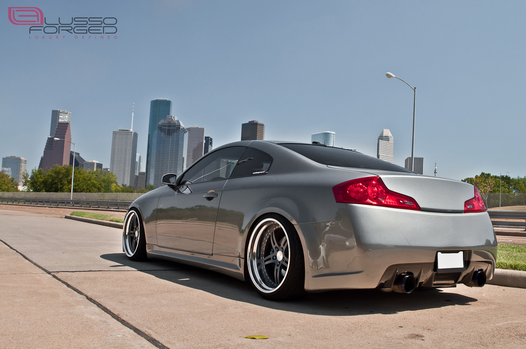 2005 Infiniti G35 photo