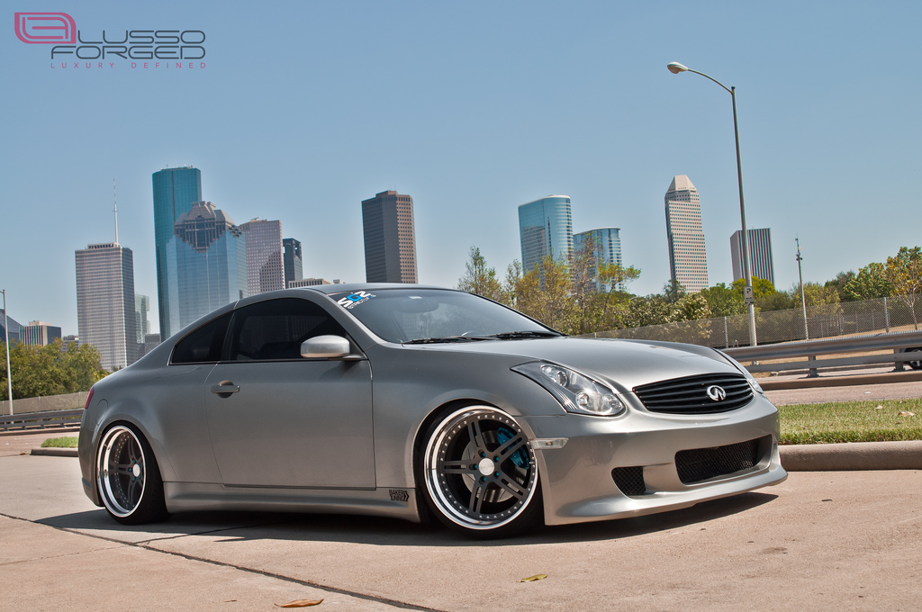 2005 Infiniti G35 photo