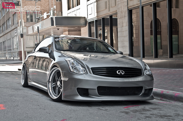 2005 Infiniti G35 photo
