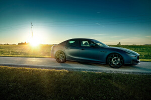 2016 Maserati Ghibli