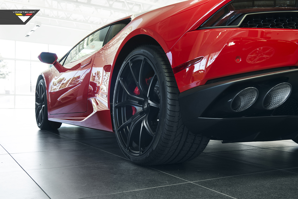 2015 Lamborghini Huracan photo