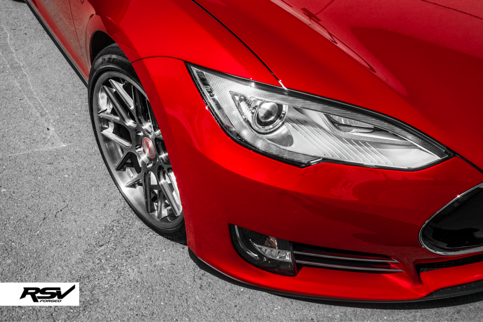 2014 Tesla Model S photo