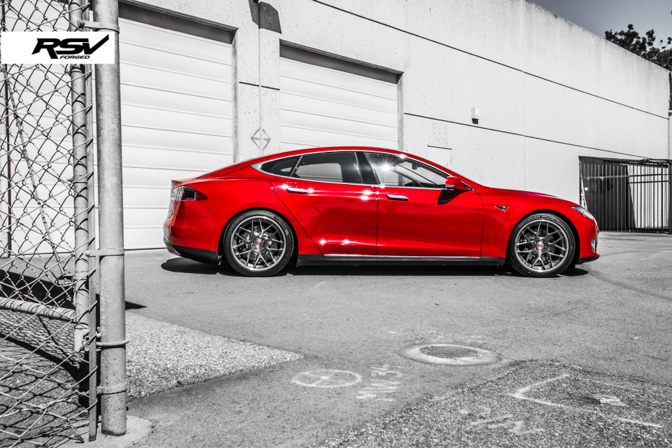 2014 Tesla Model S photo