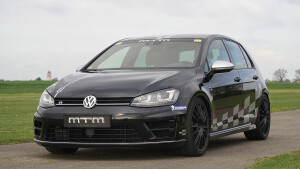 2016 Volkswagen Golf R