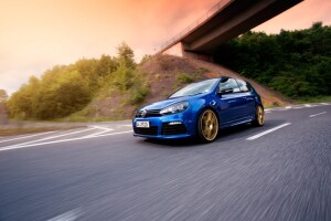 2016 Volkswagen Golf R