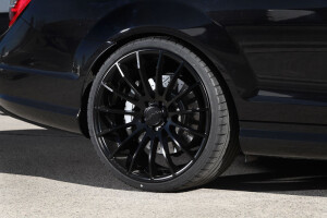2017 Mercedes-Benz AMG C