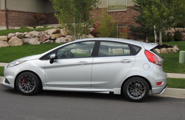 2014 Ford Fiesta photo