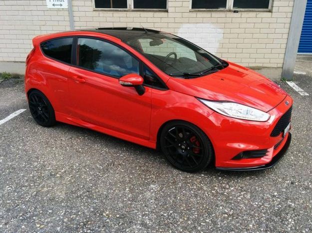 2014 Ford Fiesta photo