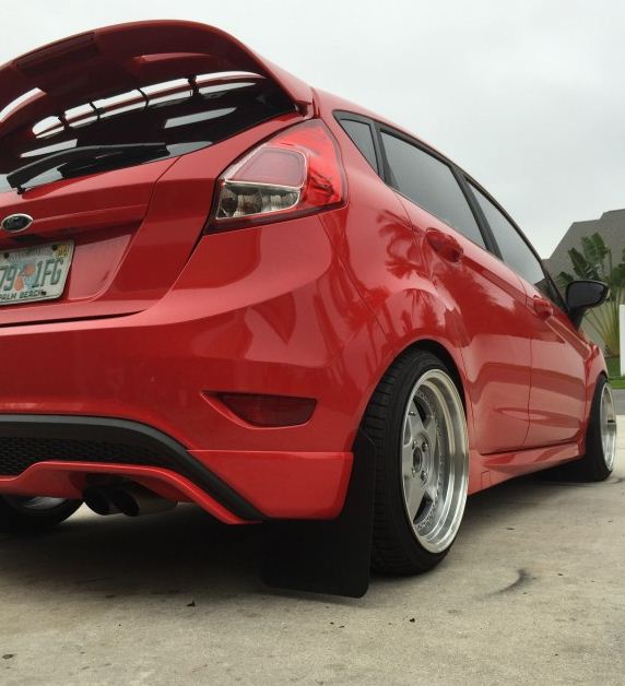 2014 Ford Fiesta photo
