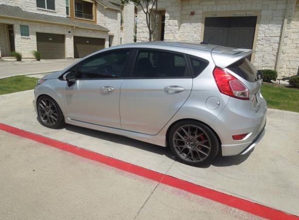 2014 Ford Fiesta photo