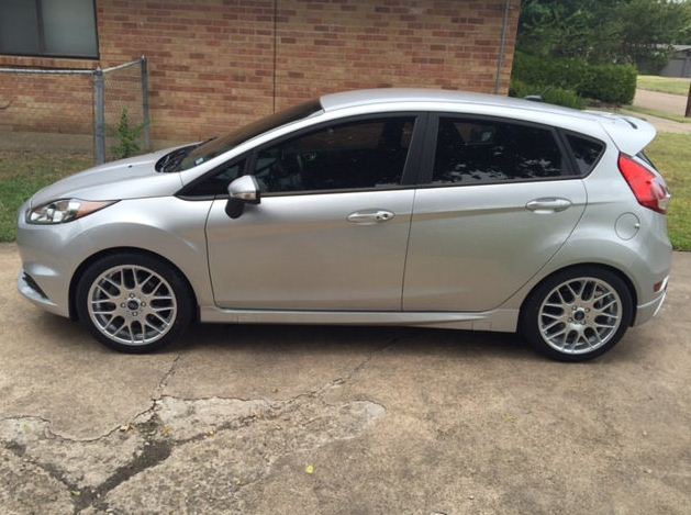 2014 Ford Fiesta photo