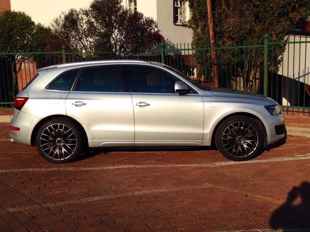 2012 Audi Q5 photo