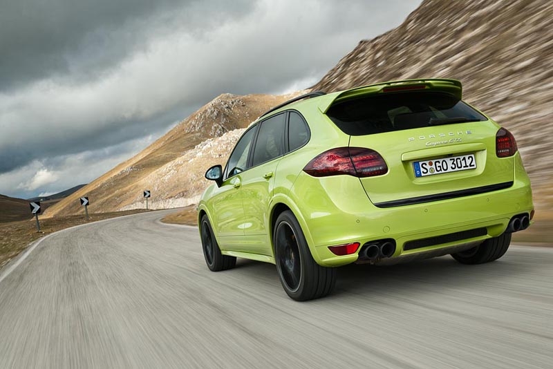 2013 Porsche Cayenne photo