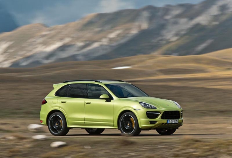 2013 Porsche Cayenne photo