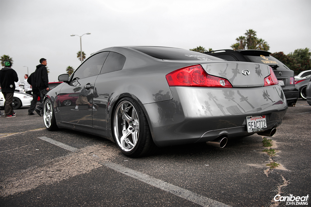 2004 Infiniti G35 photo