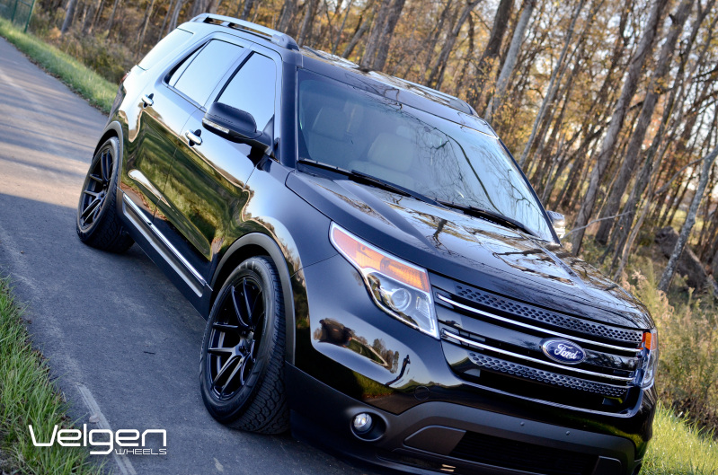 2013 Ford Explorer photo