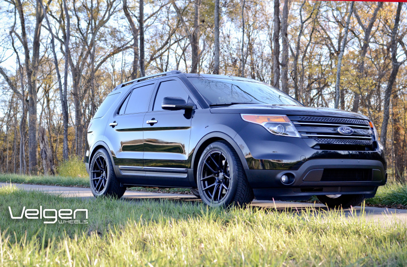 2013 Ford Explorer photo