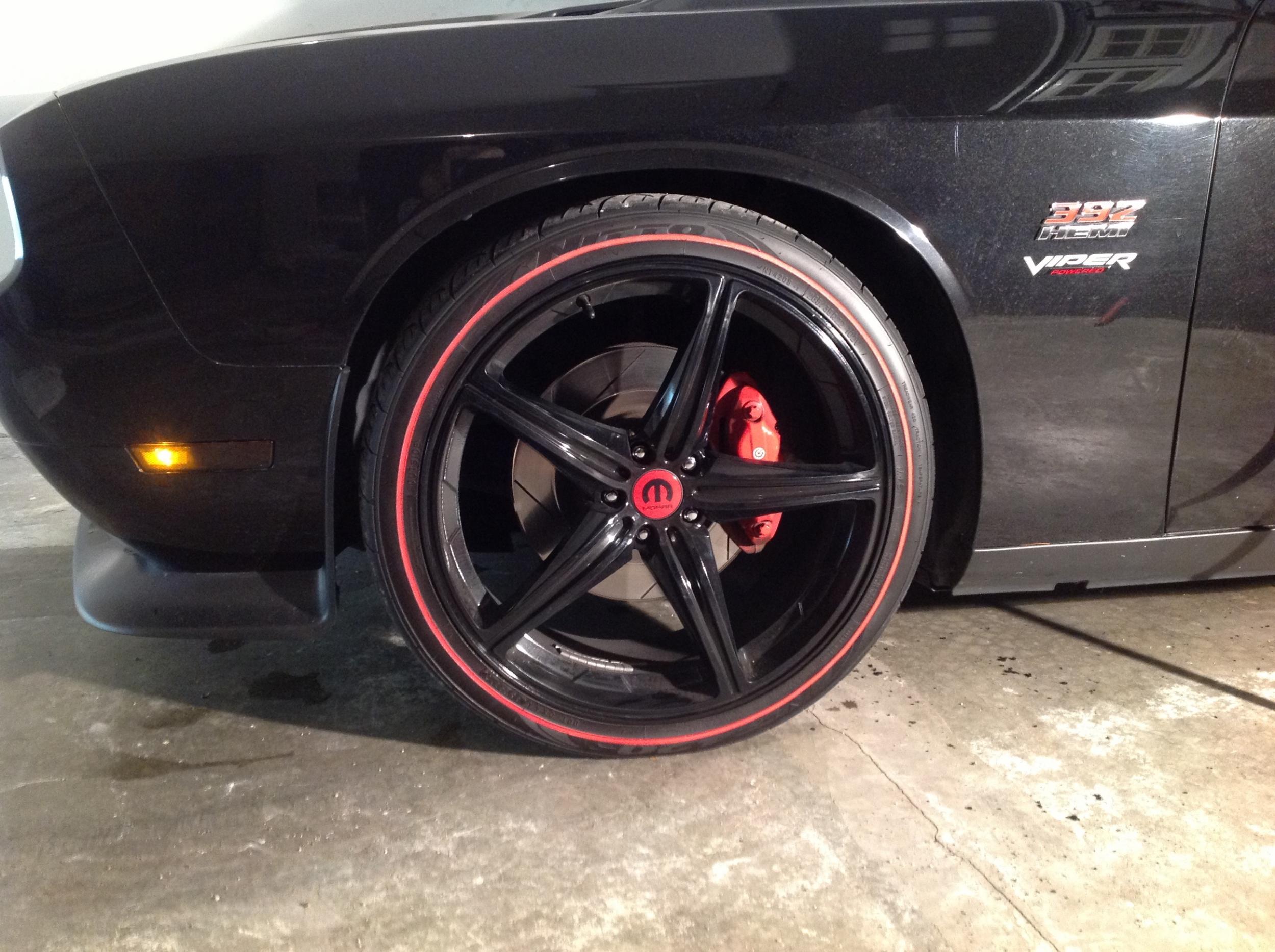 2009 Dodge Challenger photo