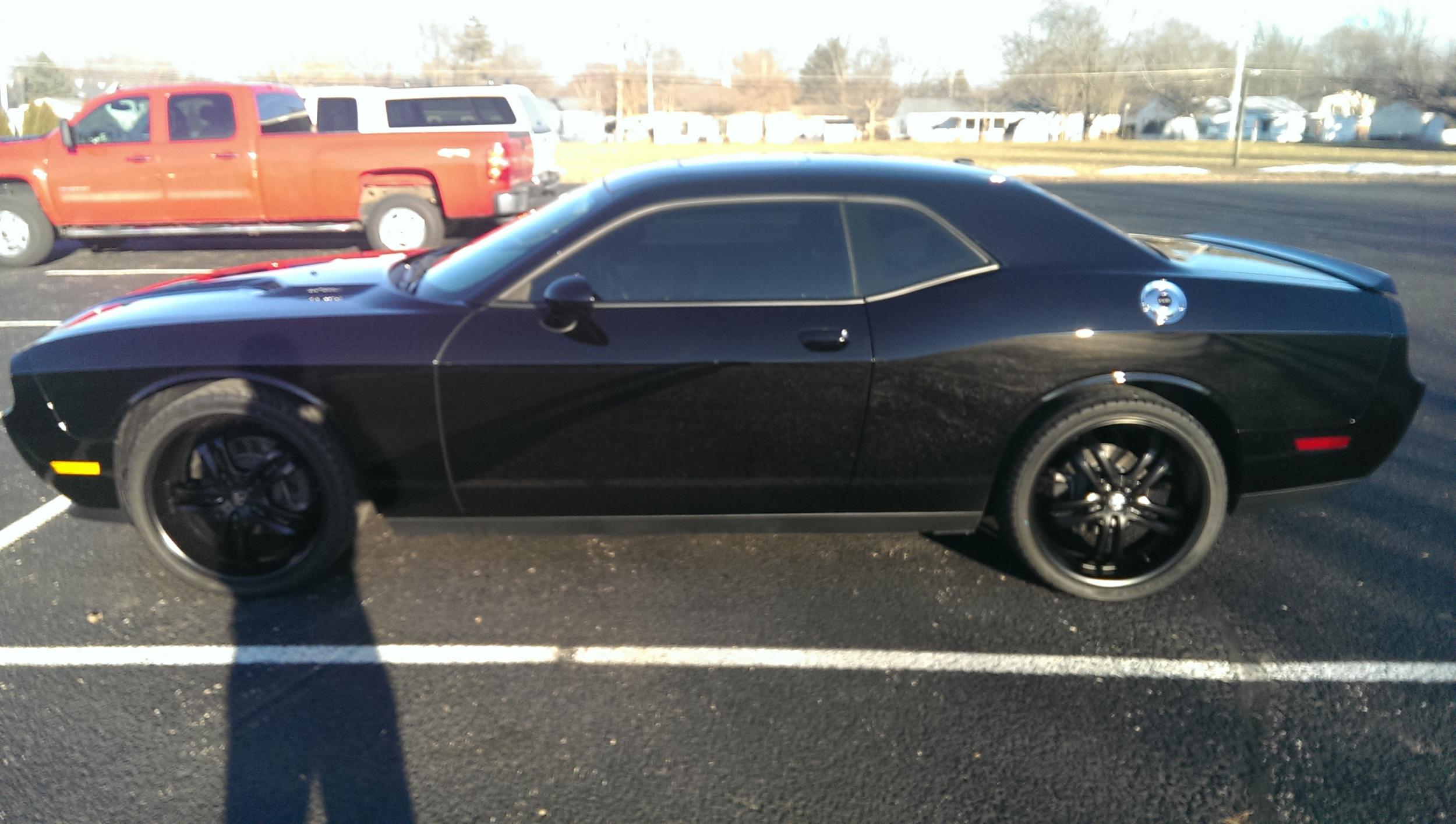 2013 Dodge Challenger photo