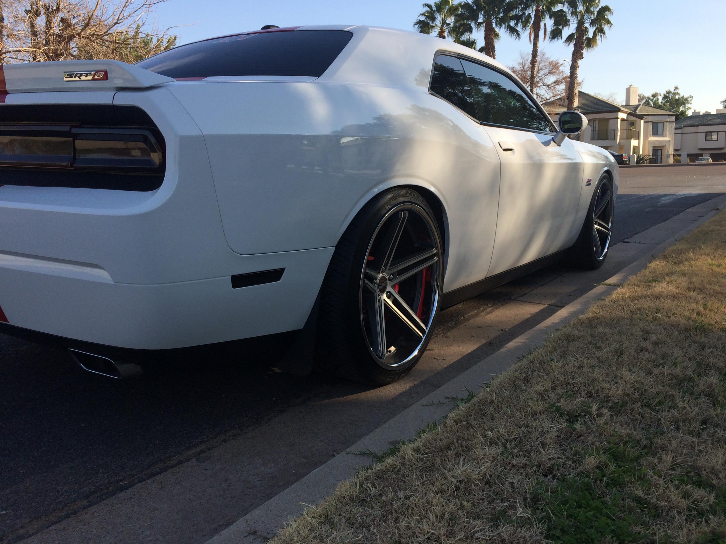 2014 Dodge Challenger photo