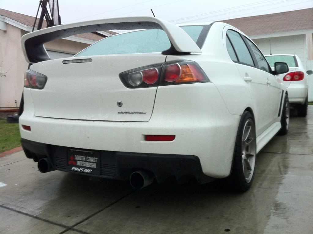 2013 Mitsubishi Lancer Evolution photo